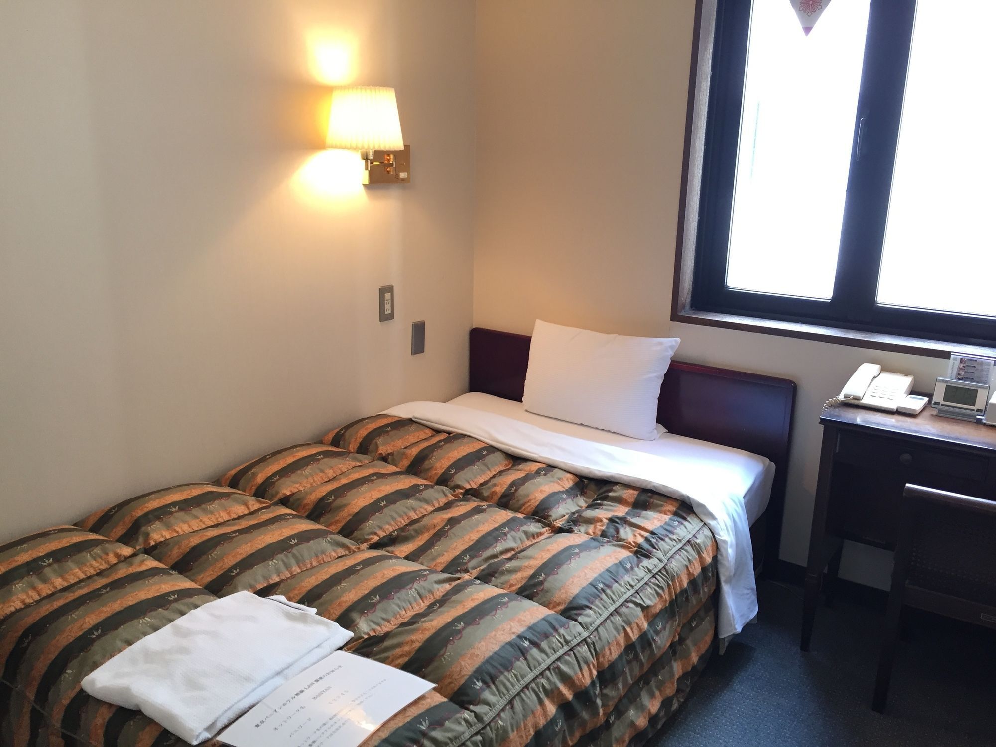 Tokyo Banyan Hotel Bagian luar foto