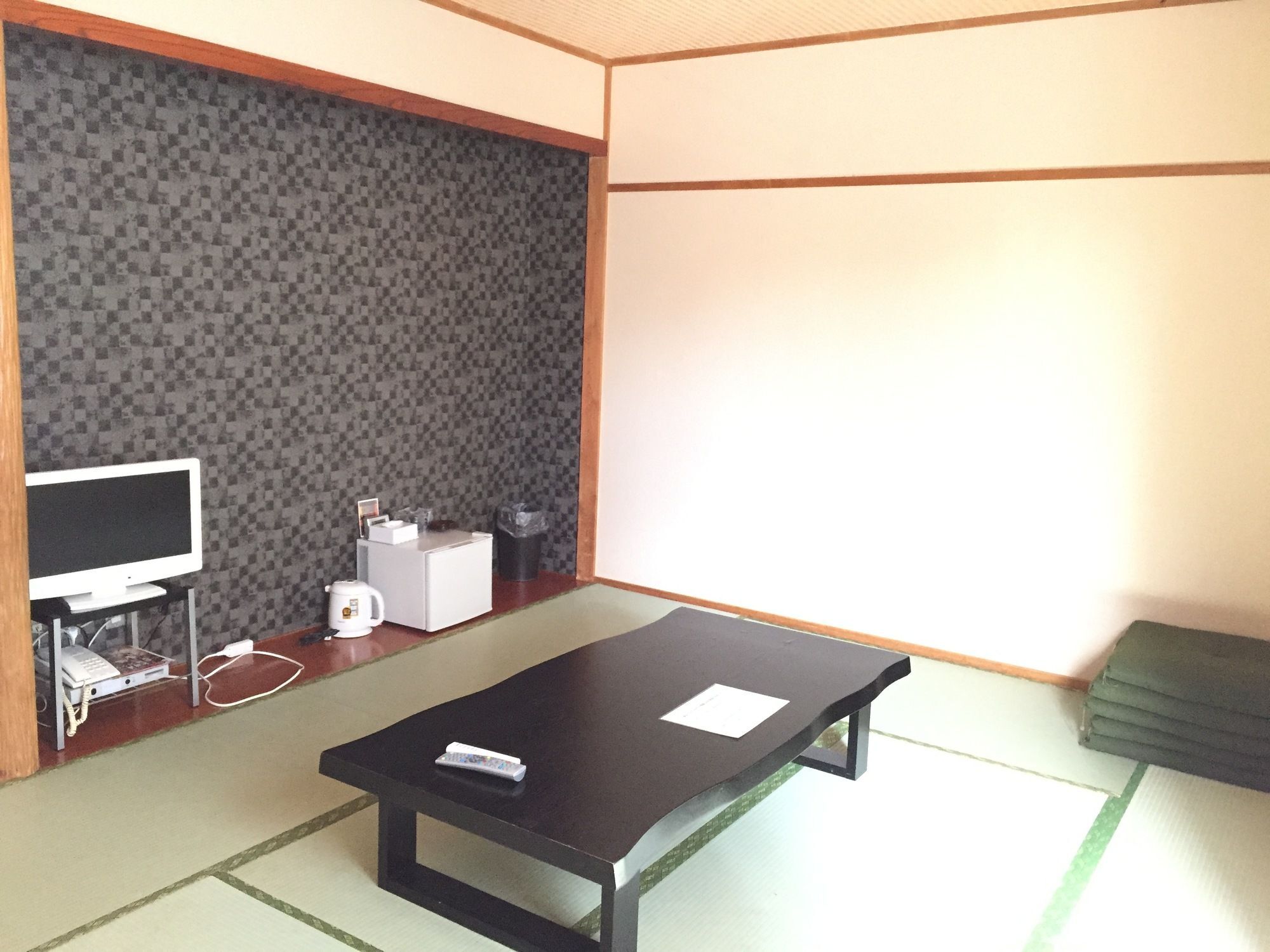 Tokyo Banyan Hotel Bagian luar foto