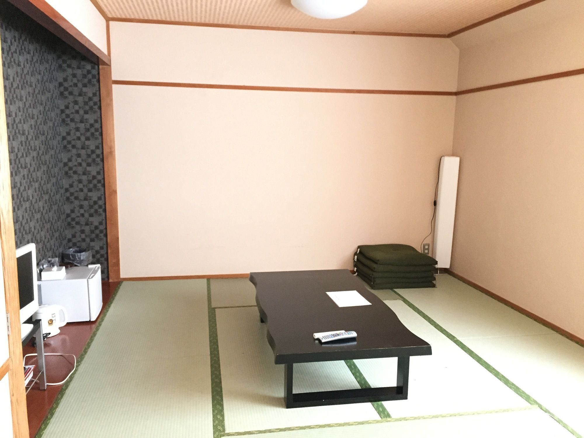 Tokyo Banyan Hotel Bagian luar foto