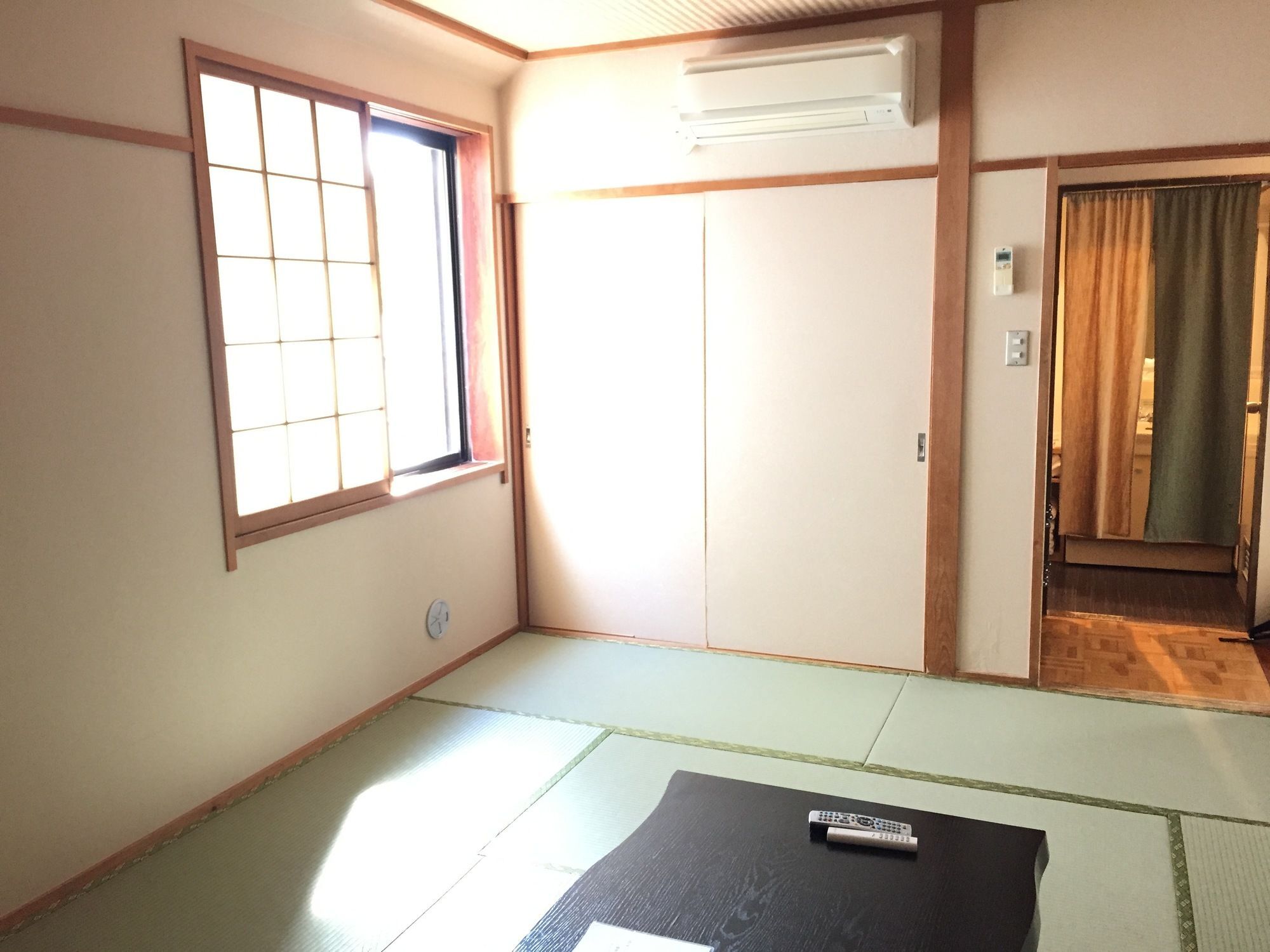 Tokyo Banyan Hotel Bagian luar foto